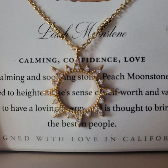 Luna Norte Heart Moonstone Necklace Set Gold Tone - Picture 4 of 7